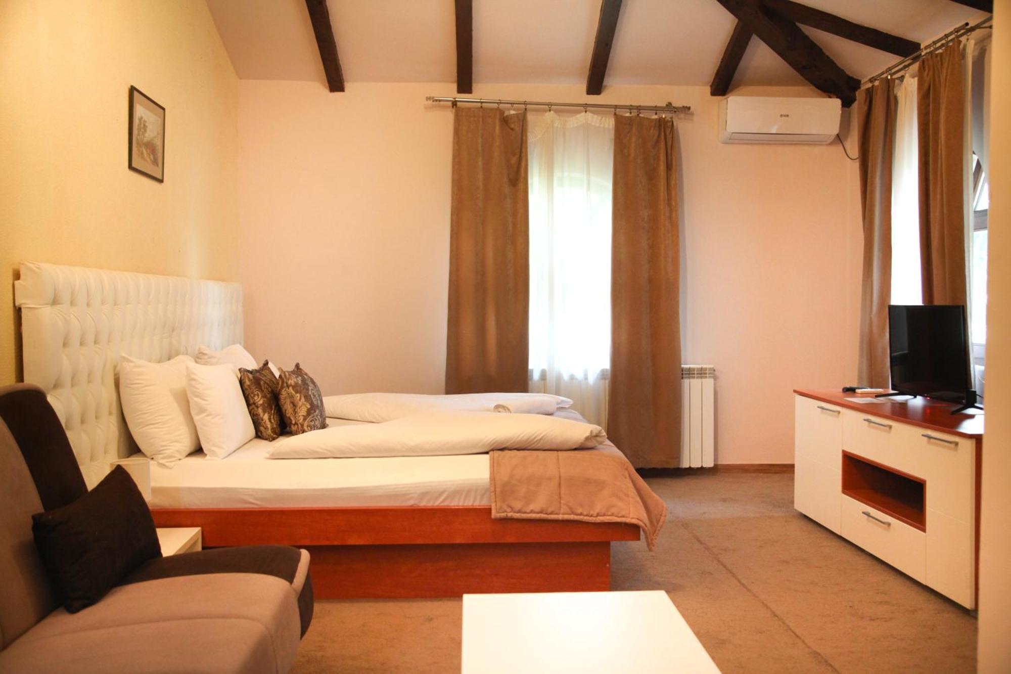 S Club Resort Hotel Aqua Park And Spa Belgrado Quarto foto
